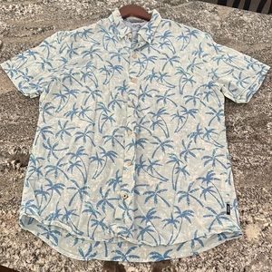 Men’s IZOD Hawaiian shirt